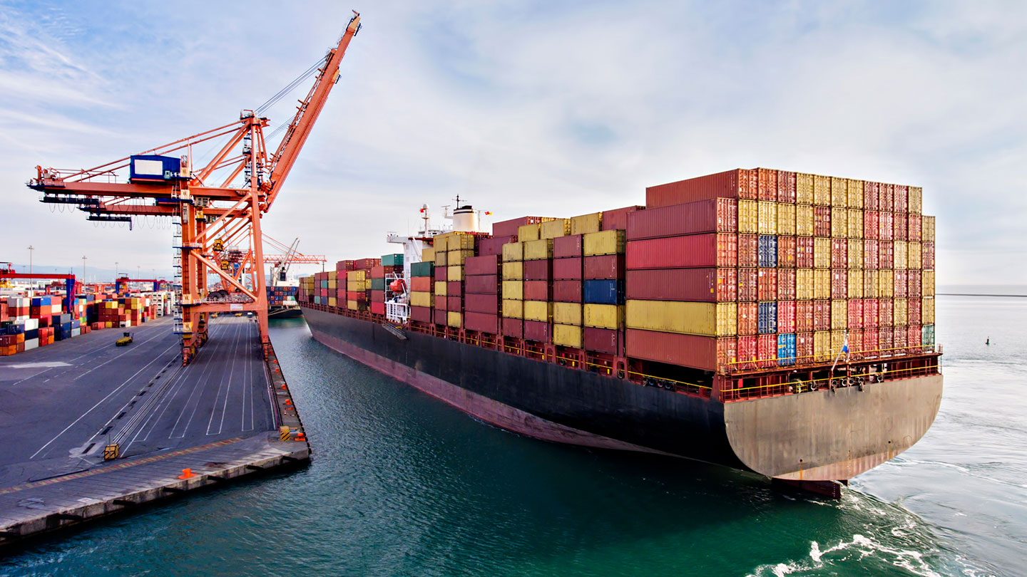 Cargo ship with full container load