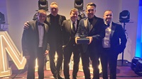 Northern Ierland BDM team with lender of the year award
